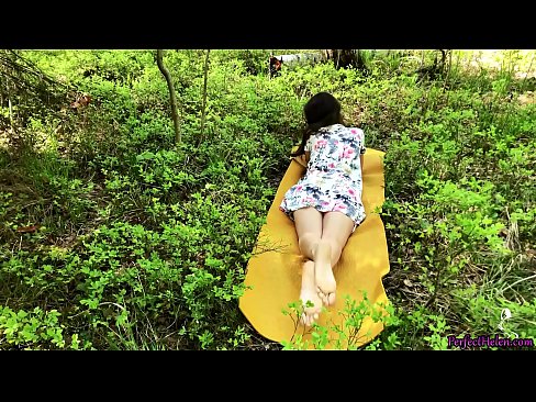 ❤️ Tinder 上的陌生人在樹林裡自慰我的陰部並熱情地亂搞 ❌ 色情視頻 在我們 ☑