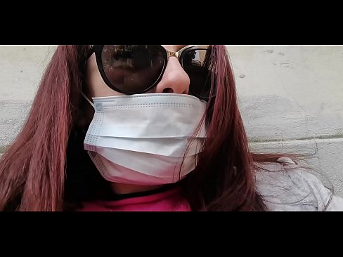 ❤️ Nicoletta 報復她的鄰居並在他的車庫裡撒尿（Covid19 意大利特別檢疫所） ❌ 色情視頻 在我們 ☑